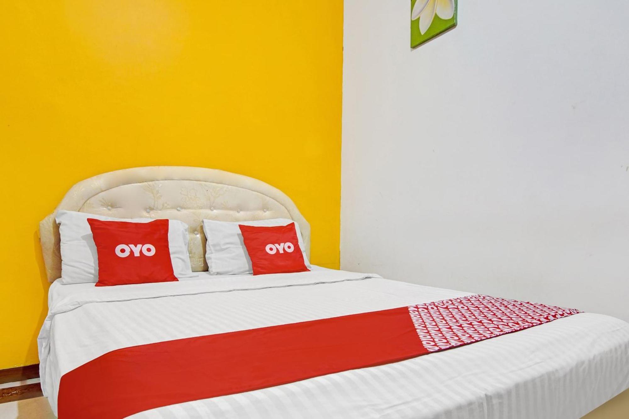 Super Oyo 90422 Mall Of Indonesia Giacarta Esterno foto